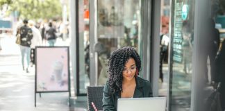 mijndomein.nl – In weinig tijd veel verdienen met je website: 5 tips voor ondernemers