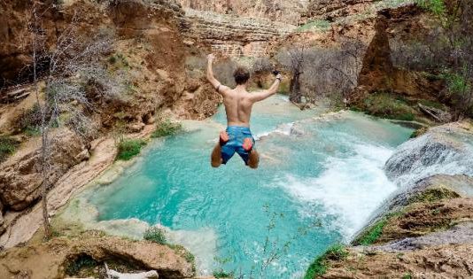 Deep Dive in het colocatienetwerk van BIT Deep Dive in het colocatienetwerk van BIT