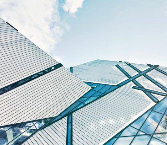 Moving from Legacy to Cloud Moving from Legacy to Cloud