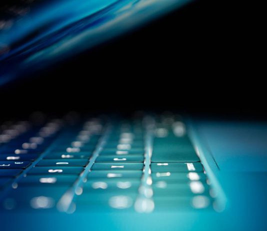 MNT Research Creates Pocket-Sized Open Source Computer MNT Research Creates Pocket-Sized Open Source Computer