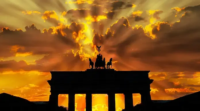 Insurer Vitality forges closer ties with Google for AI-powered customer health boost Renault confirms Google as preferred cloud partner