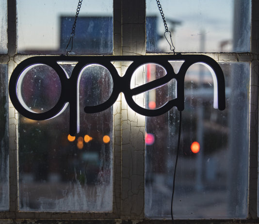 12 Ways to Improve Enterprise Open Source Development 12 Ways to Improve Enterprise Open Source Development