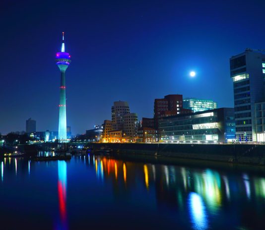 We gaan naar Duitsland! We gaan naar Duitsland!